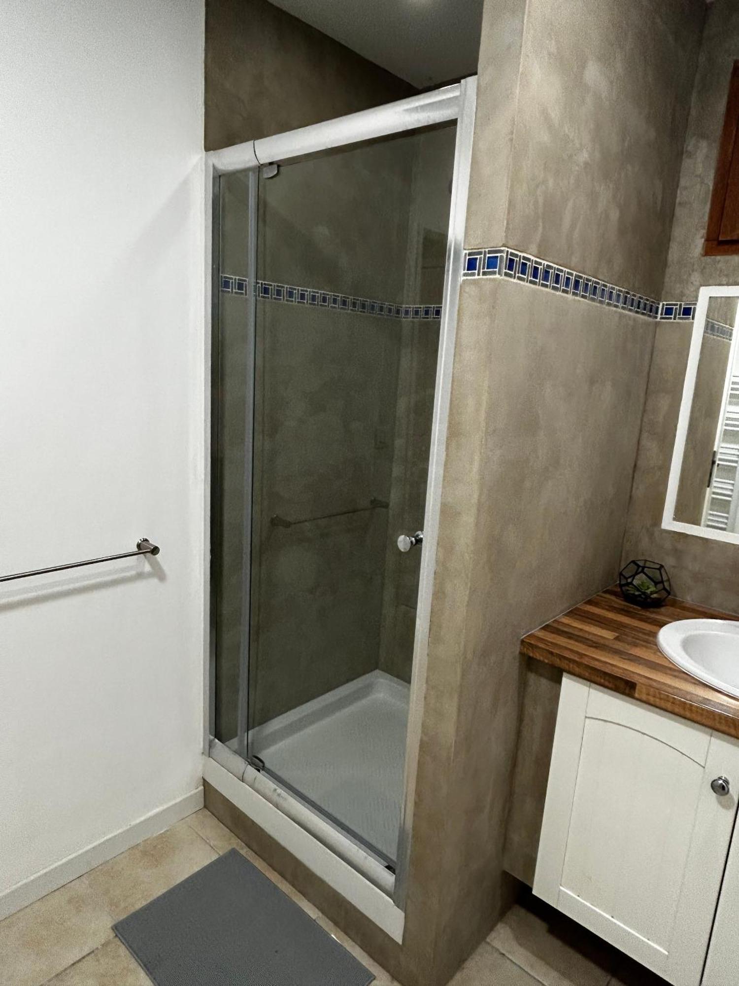 Superbe Appartement Dans Un Mas Nîmes Exterior photo